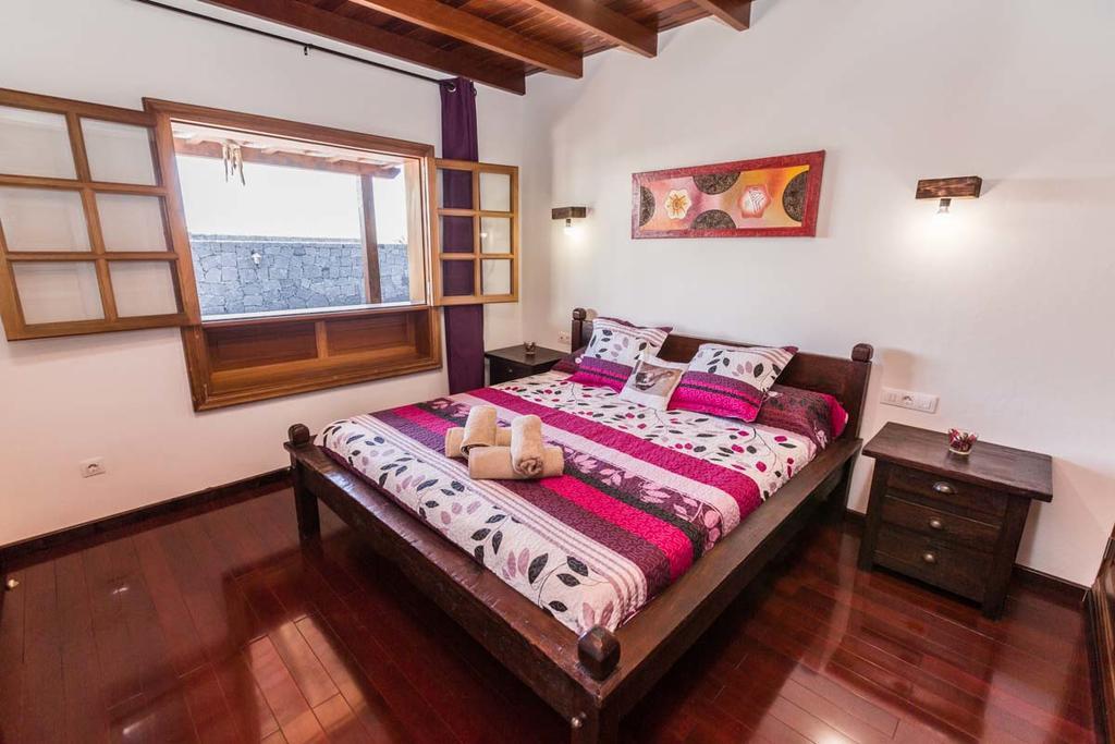 Villa el Faro Playa Blanca  Esterno foto